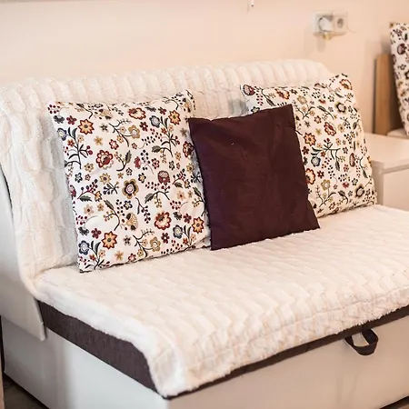 Apartment Aria